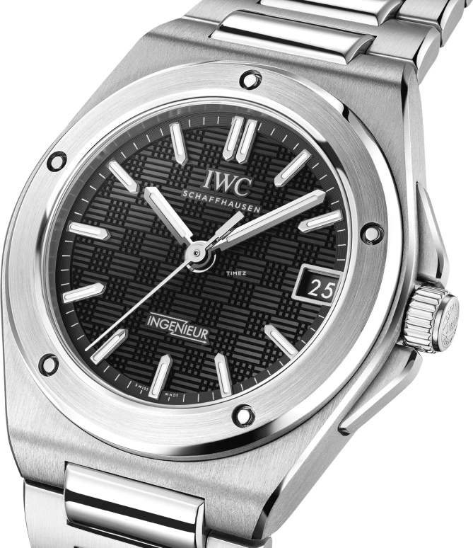 IWC,Ingenieur 35.10mm,35.10mm,Stainless Steel,Black,Automatic,Day,42hours,IW324906