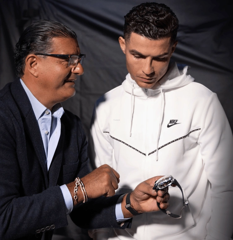 Jacob & Co.,Bugatti Chiron 55x44mm,55x44mm,White Gold,Skeleton,Handwound,Tourbillon,Sapphire,Cristiano Ronaldo,CR7,BU800,BU800.30.AA.UB.ABRUA