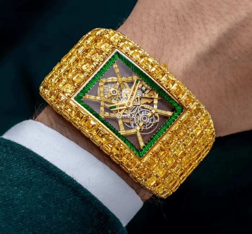 Jacob & Co.,Billionaire 52.20x43.50mm,52.20x43.50mm,Yellow Gold,Gold,Handwound,Tourbillon,72hours,Jacob Arabo,BL130,BL130.50.AA.UA.A