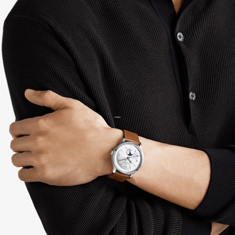 Jaeger-LeCoultre,Master 40mm,40mm,Stainless Steel,Silver,Automatic,Moonphase,Month,Date,Day,43hours,In-house Caliber,Q4148421