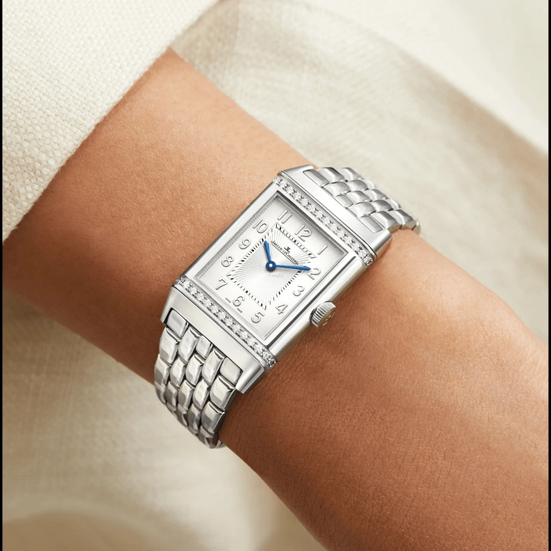 Jaeger-LeCoultre,Reverso 40x24.40mm,40x24.40mm,Stainless Steel,Silver,Automatic,38hours,In-house Caliber,Q2578181