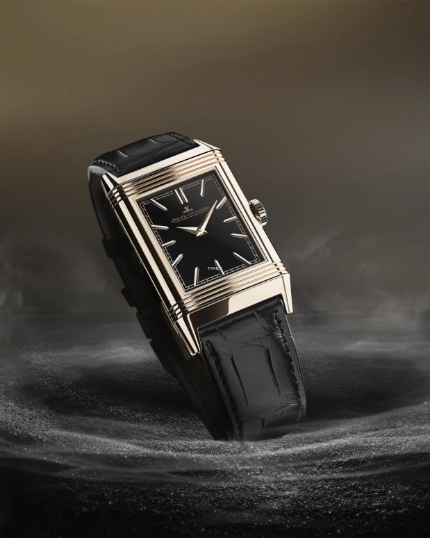 Jaeger-LeCoultre,Reverso 45.50x27.40mm,45.50x27.40mm,Rose Gold,Black,Handwound,45hours,In-house Caliber,Q39324D1