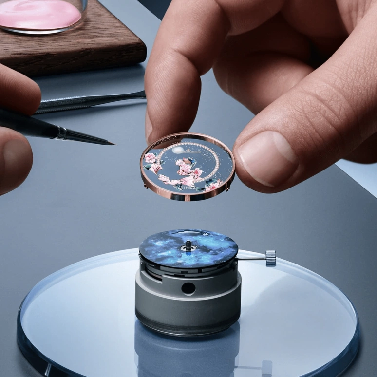 Jaeger-LeCoultre,Rendez-Vous 36mm,36mm,Rose Gold,Multi-Color,Blue,Pink,Automatic,In-house Caliber,Sapphire,Q36423C3