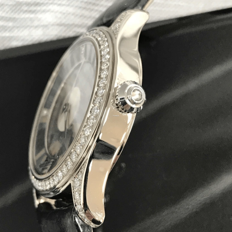Jaeger-LeCoultre,Extraordinary 36mm,36mm,White Gold,Multi-Color,Automatic,In-house Caliber,Sapphire,Crystal Glass,Q12034S9