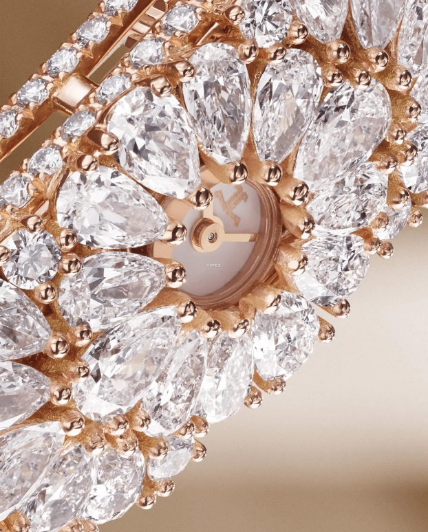 Jaeger-LeCoultre,Extraordinary 18.35x5.98mm,18.35x5.98mm,Rose Gold,White,Handwound,33hours,In-house Caliber,Q2882201