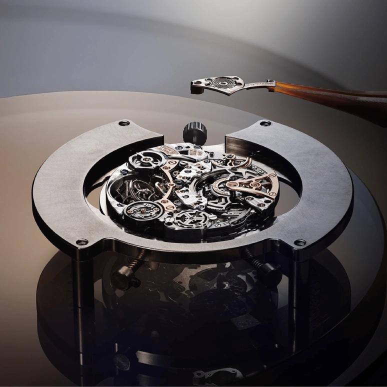 Jaeger-LeCoultre,Master Hybris Artistica 43mm,43mm,Rose Gold,Skeleton,Handwound,Perpetual Calendar,Annual Calendar,Month,Date,50hours,In-house Caliber,Q5252470