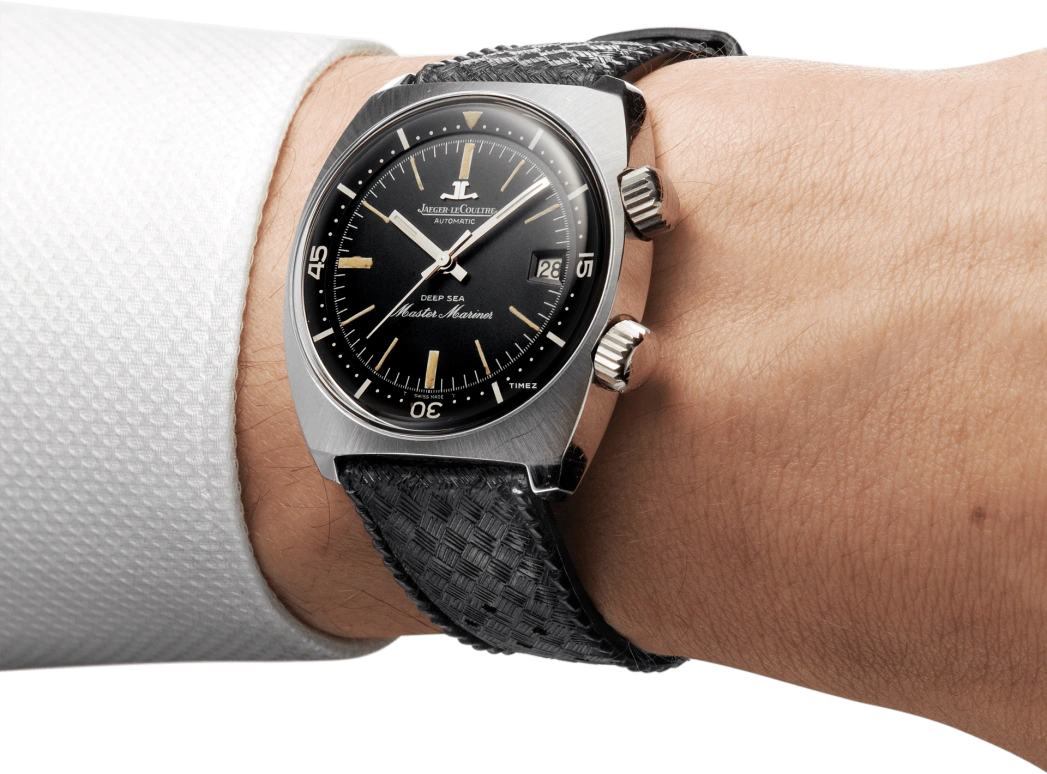 Jaeger-LeCoultre,Master 40x37mm,40x37mm,Stainless Steel,Black,Automatic,Day,Silver,QVE55801