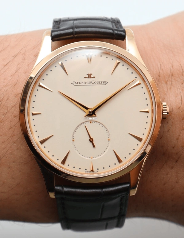 Jaeger-LeCoultre,Master 40mm,40mm,Rose Gold,Cream,Automatic,43hours,In-house Caliber,Q1352420