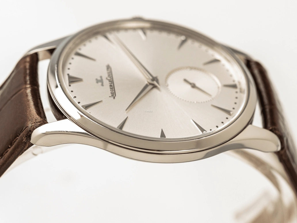 Jaeger-LeCoultre,Master 40mm,40mm,Stainless Steel,Silver,Automatic,43hours,In-house Caliber,Q1358420