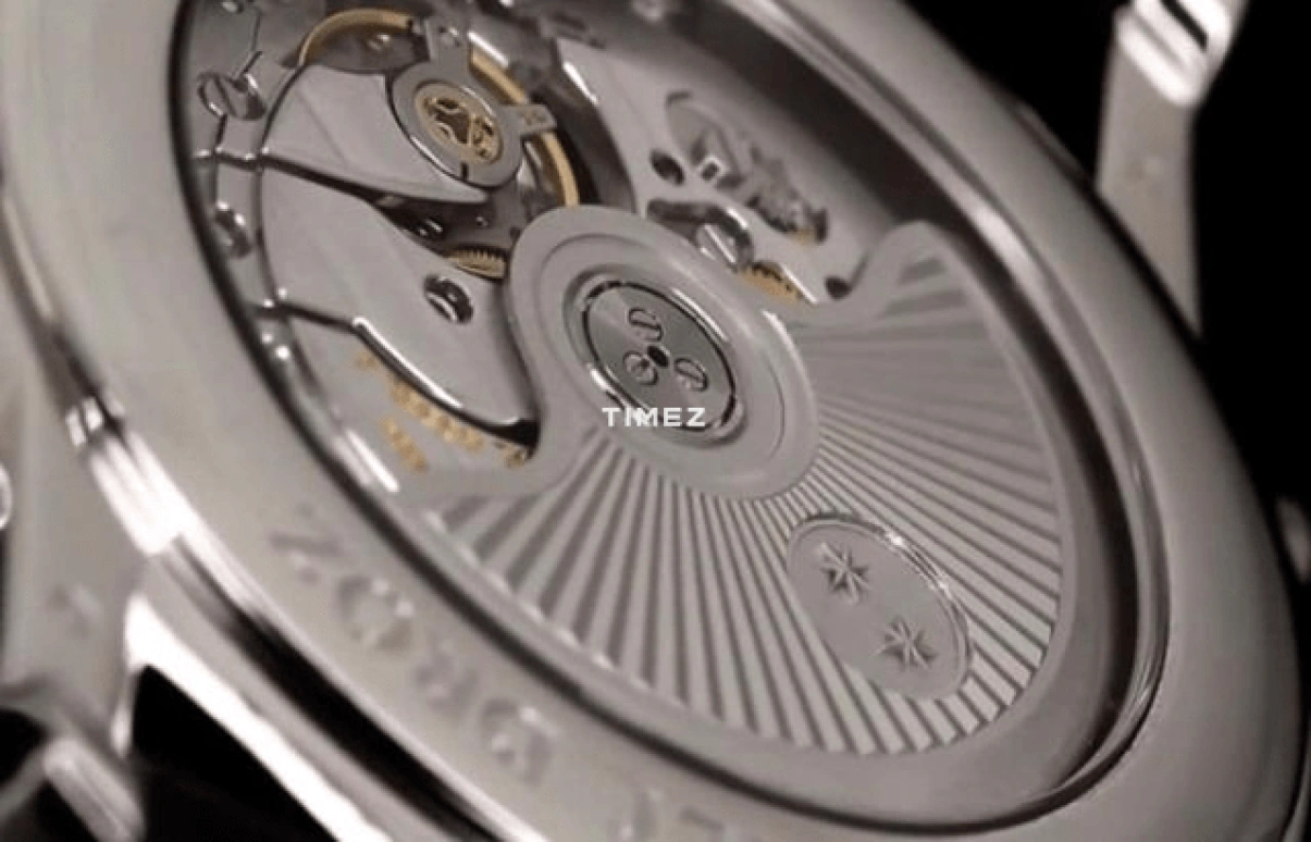 Jaquet Droz,Astrale 40.50mm,40.50mm,Red Gold,White,Grey,Automatic,Moonphase,Month,Date,Day,Sapphire,Round,J012623201