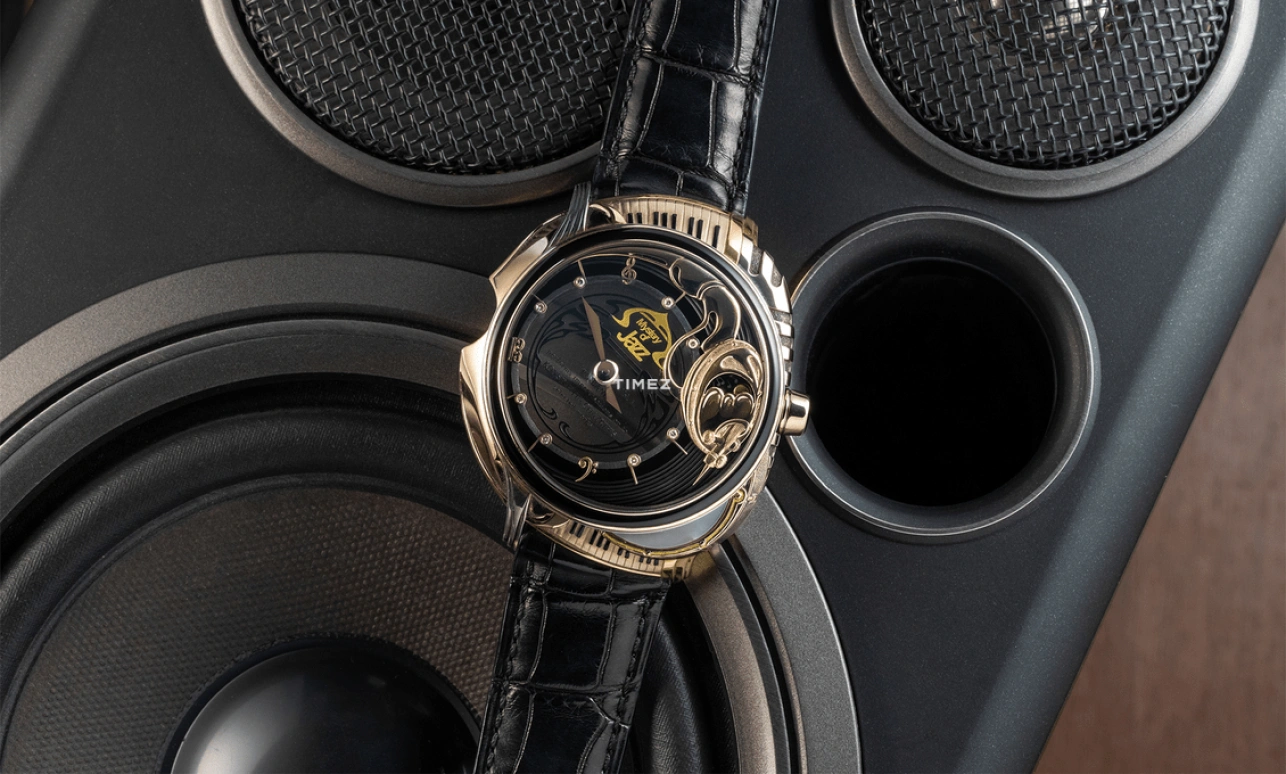 Konstantin Chaykin,Levitas 61mm,61mm,White Gold,Rose Gold,Transparent,Black,Handwound,Moonphase,Sapphire,Crystal Glass,Levitas Jazz