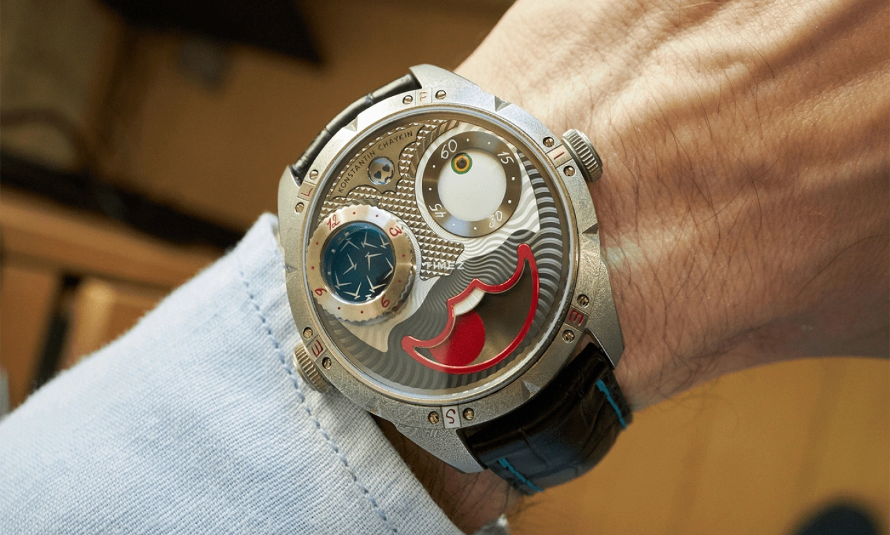 Konstantin Chaykin,Wristmons 42mm,42mm,Stainless Steel,Grey,White,Red,Handwound,Moonphase,Date,Joker Selfie Only Watch 2019