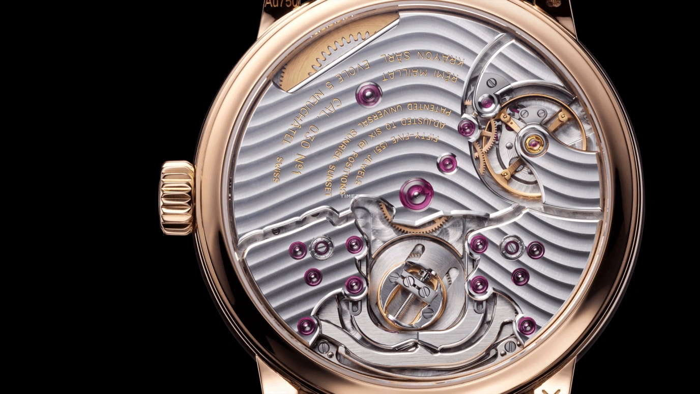 Krayon,Anywhere 39mm,39mm,Rose Gold,Cream,Handwound,Month,Day,Sun position/rising Time,Day / Night Indication,72hours,In-house Caliber,C030,C030-02