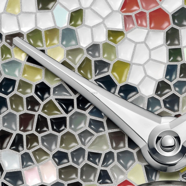 Krayon,Anywhere 39mm,39mm,Platinum,Multi-Color,Handwound,Month,Day,Sun position/rising Time,Day / Night Indication,72hours,In-house Caliber,Arborea