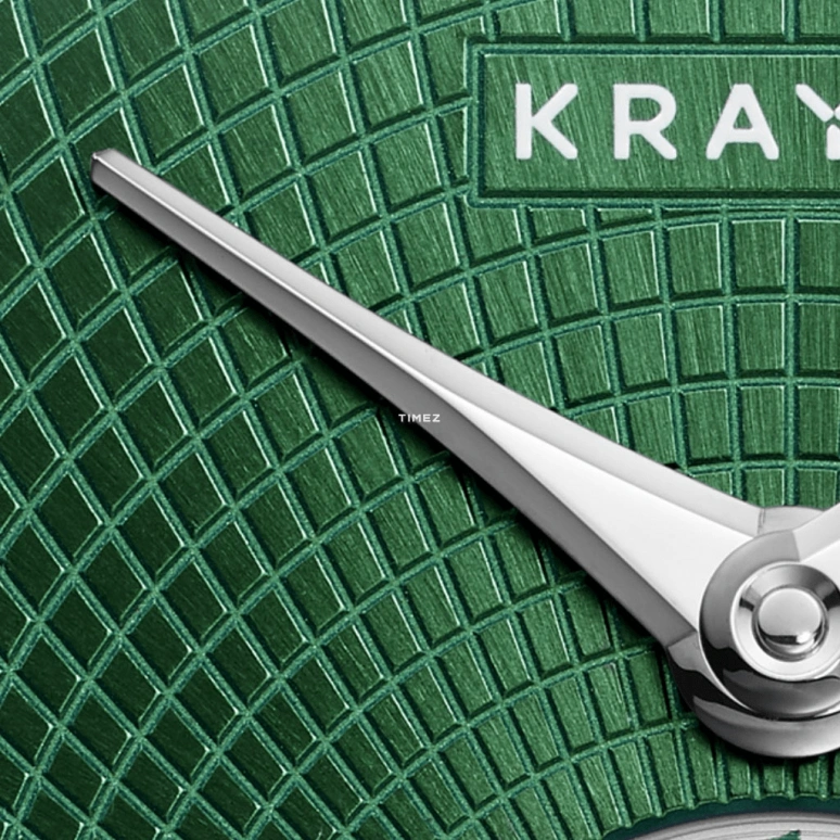 Krayon,Anywhere 39mm,39mm,Titanium,Green,Handwound,Month,Day,Sun position/rising Time,Day / Night Indication,72hours,In-house Caliber,Aurora