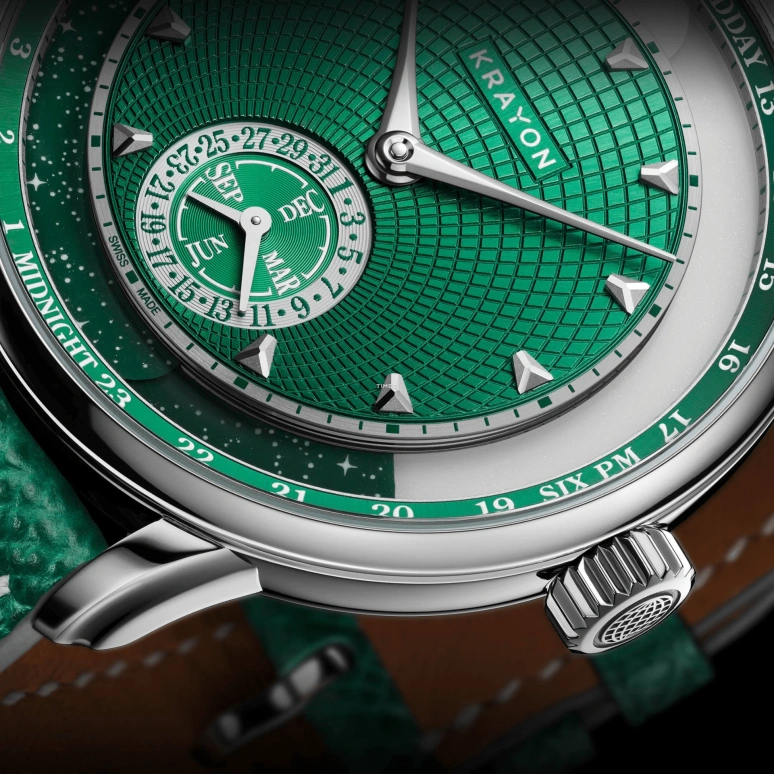 Krayon,Anywhere 39mm,39mm,Titanium,Green,Handwound,Month,Day,Sun position/rising Time,Day / Night Indication,72hours,In-house Caliber,Aurora