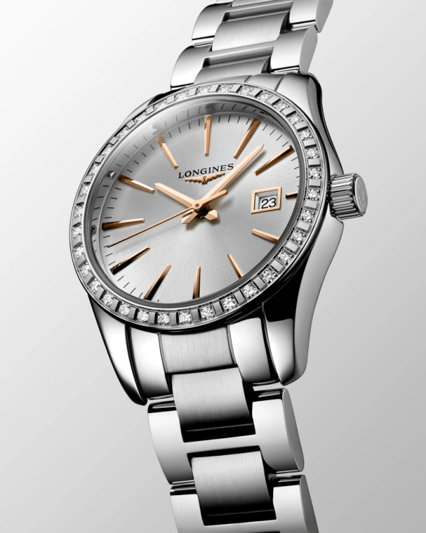 Longines,Conquest Classic 29.50mm,29.50mm,Stainless Steel,Silver,Quartz,Date,Jumping Minutes,L2,L2.286.0.72.6