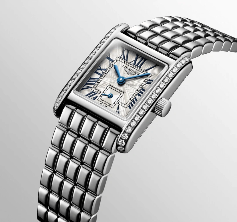 Longines,Mini DolceVita 21.50x29mm,21.50x29mm,Stainless Steel,Silver,Quartz,26280hours,In-house Caliber,L5,L5.200.0.71.6