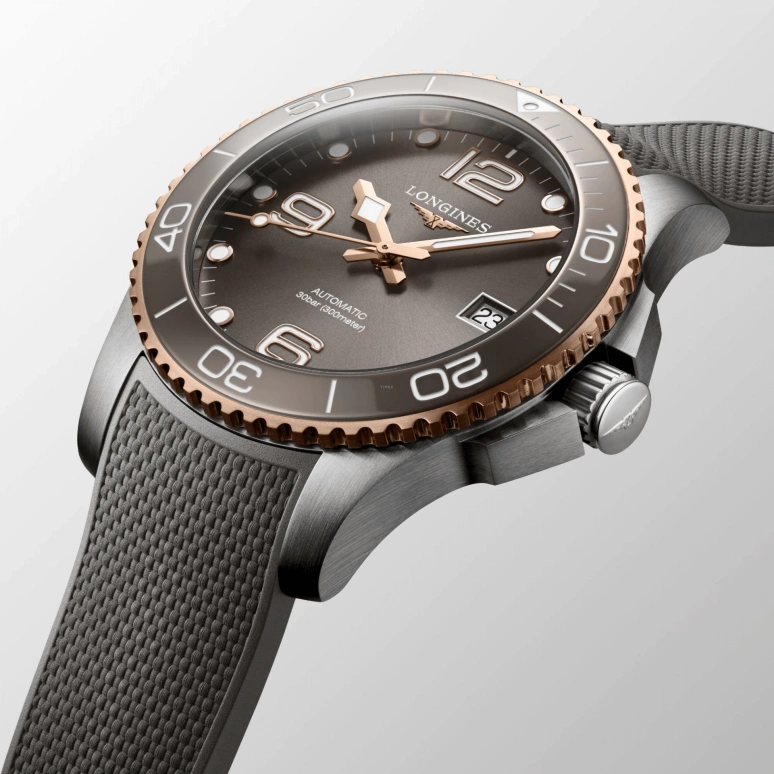 Longines,HydroConquest 39mm,39mm,Ceramic,Stainless Steel,Grey,Automatic,Date,64hours,L3,L3.780.3.78.9