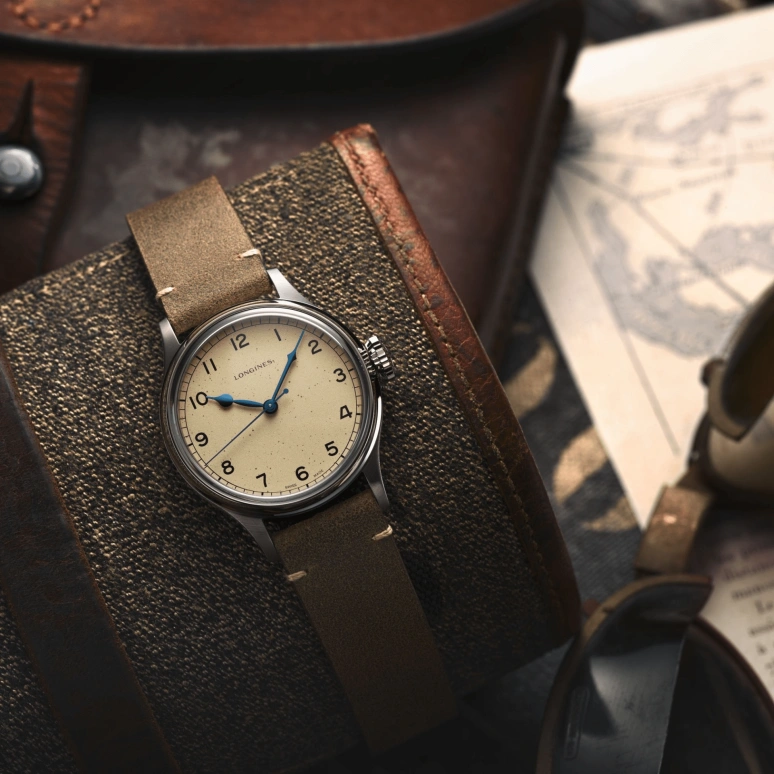 Longines,Heritage Classic 38.50mm,38.50mm,Stainless Steel,Beige,Automatic,Date,65hours,L2,L2.819.4.93.2