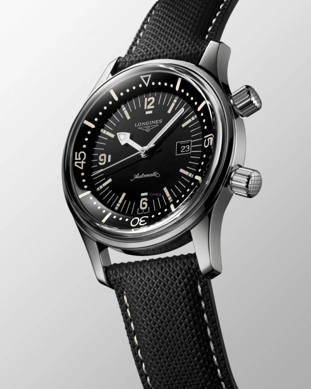 Longines,Heritage Classic 36mm,36mm,Stainless Steel,Black,Automatic,Date,40hours,L3,L3.374.4.50.0