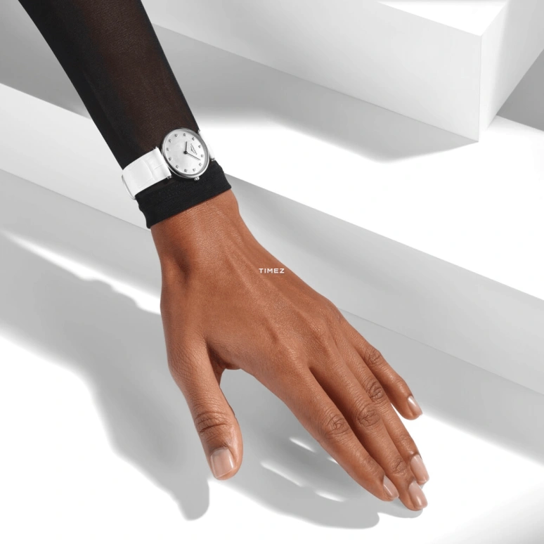 Longines,La Grande Classique 29mm,29mm,Stainless Steel,White,Quartz,In-house Caliber,Sapphire,Hardlex,L4,L4.512.4.87.B