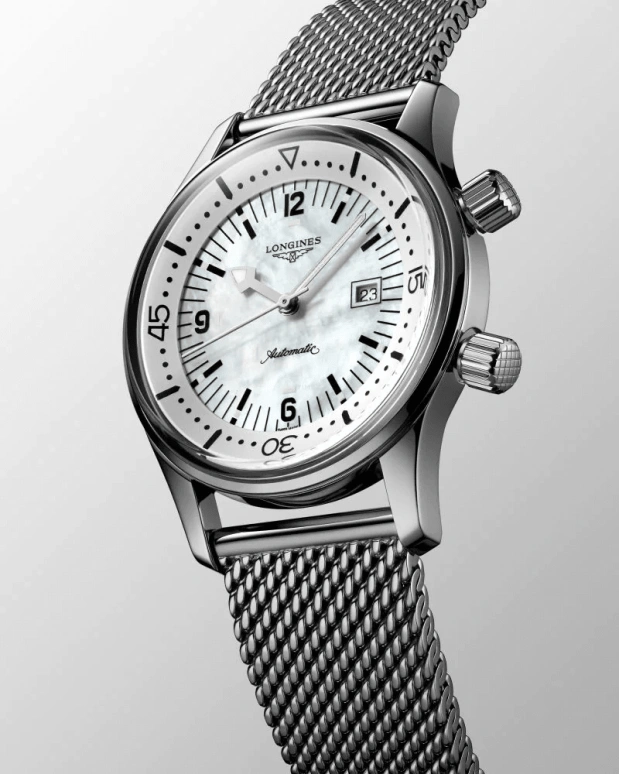Longines,Heritage Classic 36mm,36mm,Stainless Steel,White,Automatic,Date,40hours,L3,L3.374.4.80.6