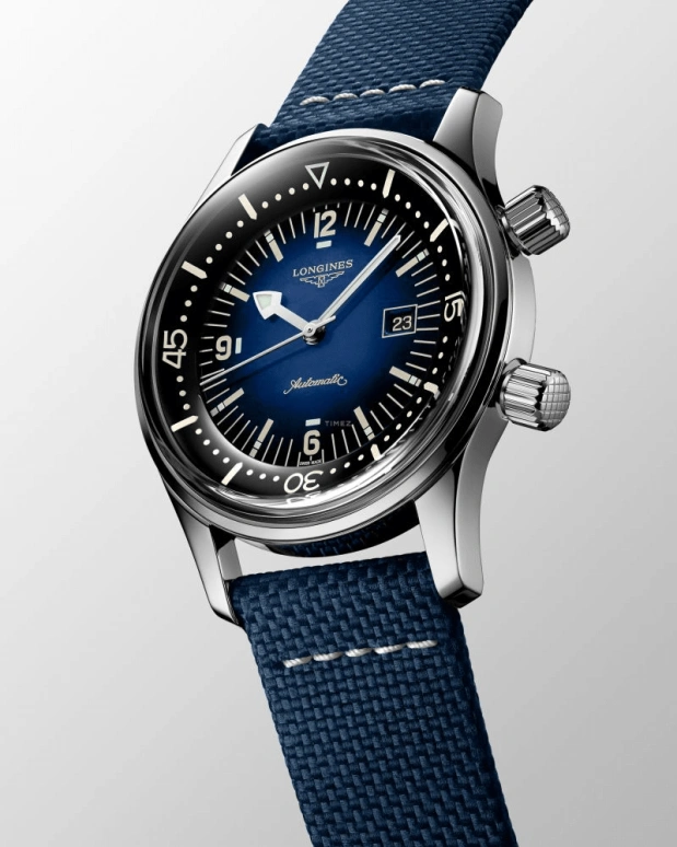 Longines,Heritage Classic 36mm,36mm,Stainless Steel,Blue,Automatic,Date,40hours,L3,L3.374.4.90.2