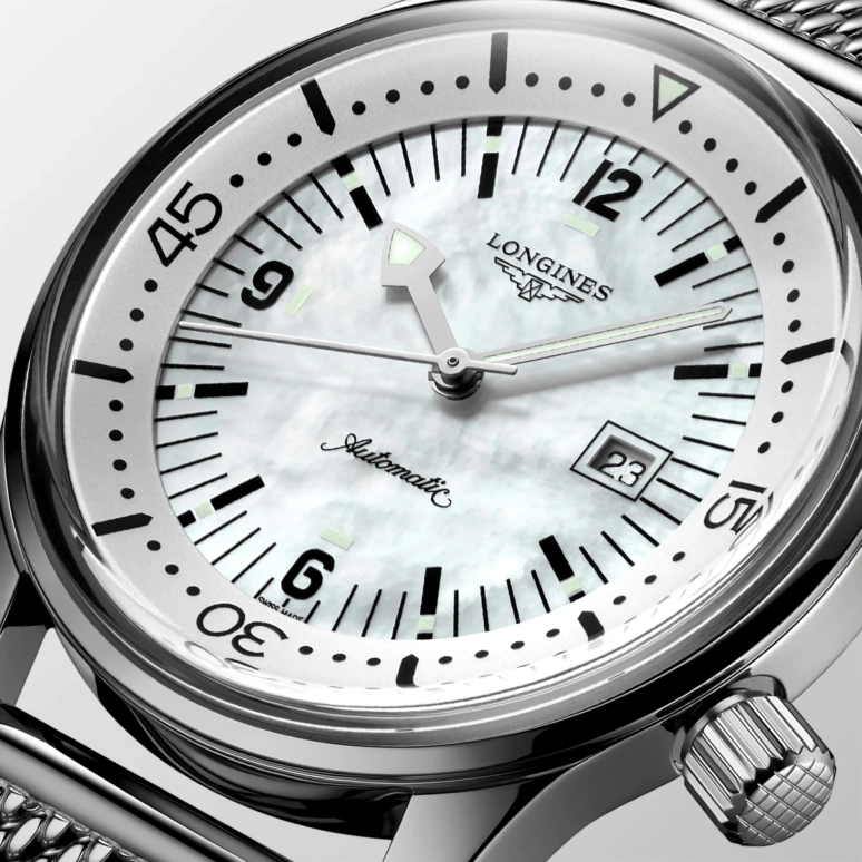 Longines,Heritage Classic 36mm,36mm,Stainless Steel,White,Automatic,Date,40hours,L3,L3.374.4.80.6