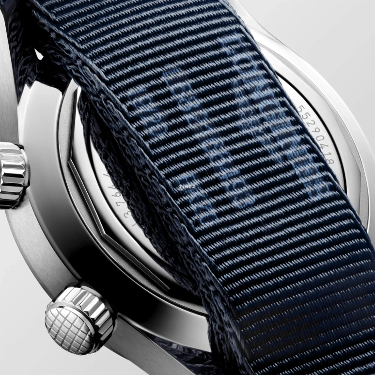 Longines,Legend Diver 39mm,39mm,Stainless Steel,Blue,Automatic,72hours,In-house Caliber,L3,L3.764.4.90.2 