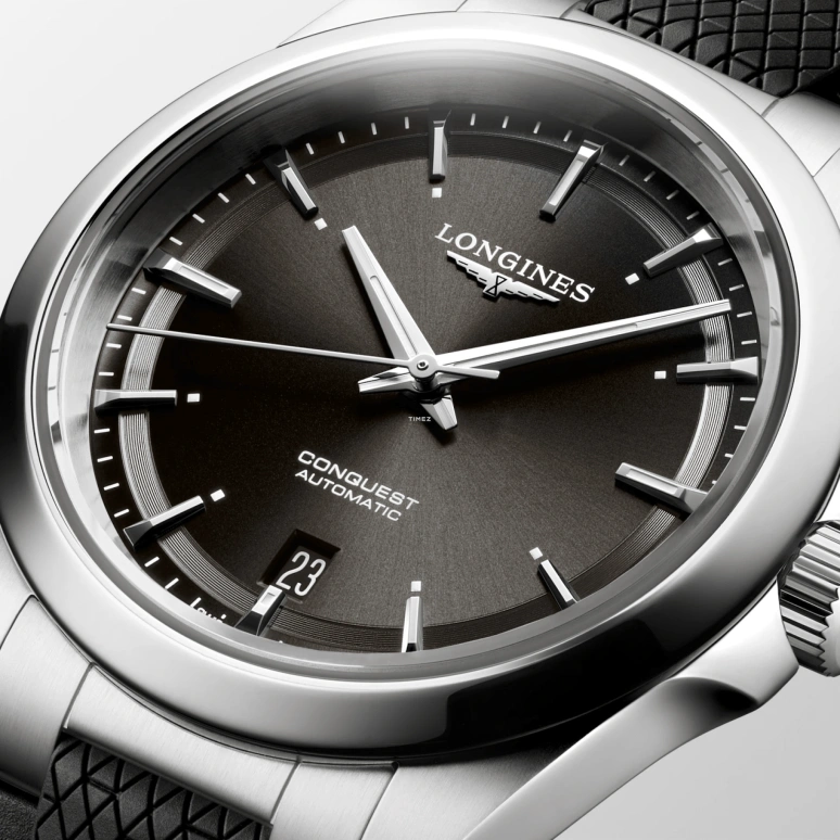 Longines,Conquest 38mm,38mm,Stainless Steel,Black,Automatic,Day,Anti-magnetic,L3,L3.720.4.52.9