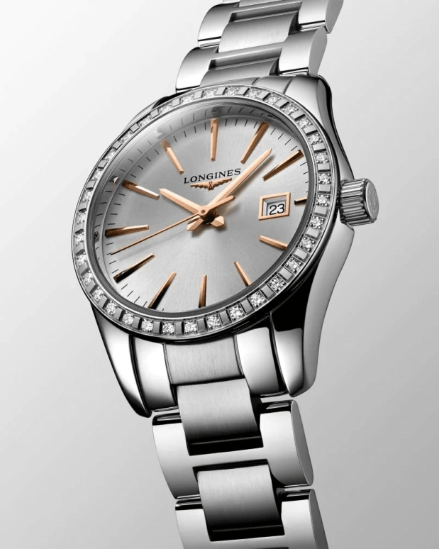 Longines,Conquest Classic 29.50mm,29.50mm,Stainless Steel,Silver,Quartz,Date,Jumping Minutes,L2,L2.286.0.72.6