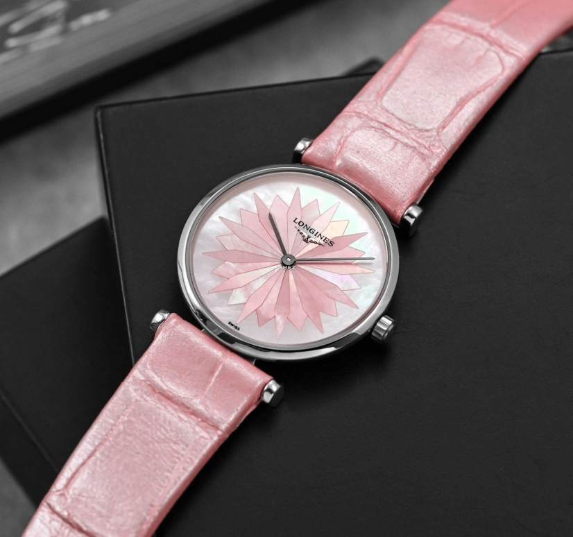 Longines,La Grande Classique 24mm,24mm,Stainless Steel,Silver,White,Pink,Quartz,26280hours,In-house Caliber,L4,L4.209.4.04.2