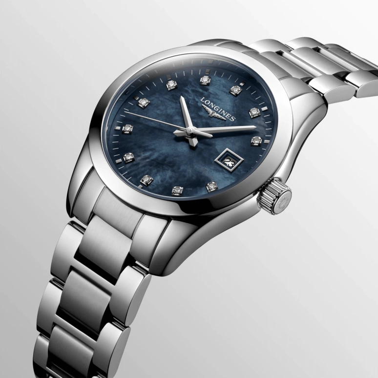 Longines,Conquest Classic 29.50mm,29.50mm,Stainless Steel,Black,Quartz,Date,Jumping Minutes,L2,L2.286.4.88.6