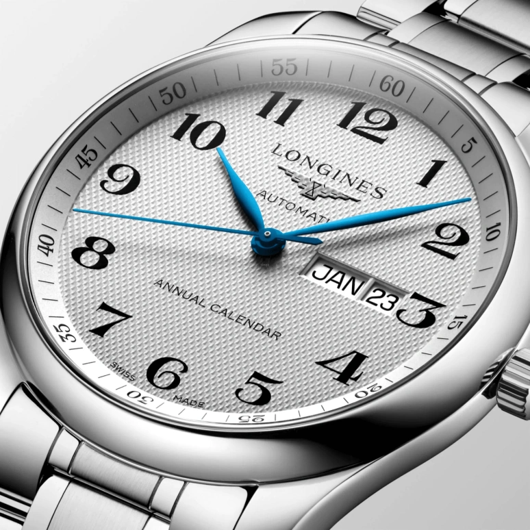 Longines,Heritage Classic 42mm,42mm,Stainless Steel,Silver,Automatic,Annual Calendar,Month,Day,L2,L2.920.4.78.6
