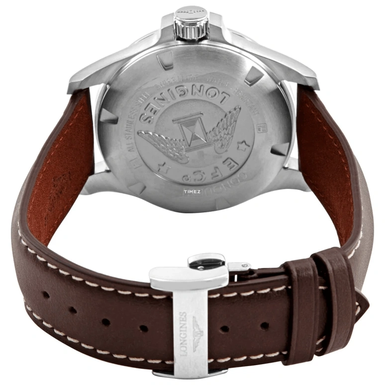 Longines,Conquest V.H.P. 41mm,41mm,Stainless Steel,White,Quartz,Day,In-house Caliber,L3,L3.716.4.76.4
