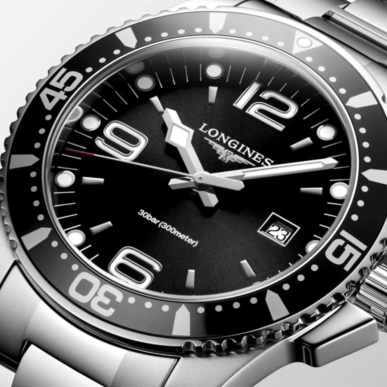Longines,HydroConquest 44mm,44mm,Stainless Steel,Black,Quartz,Date,26280hours,L3,L3.840.4.56.6