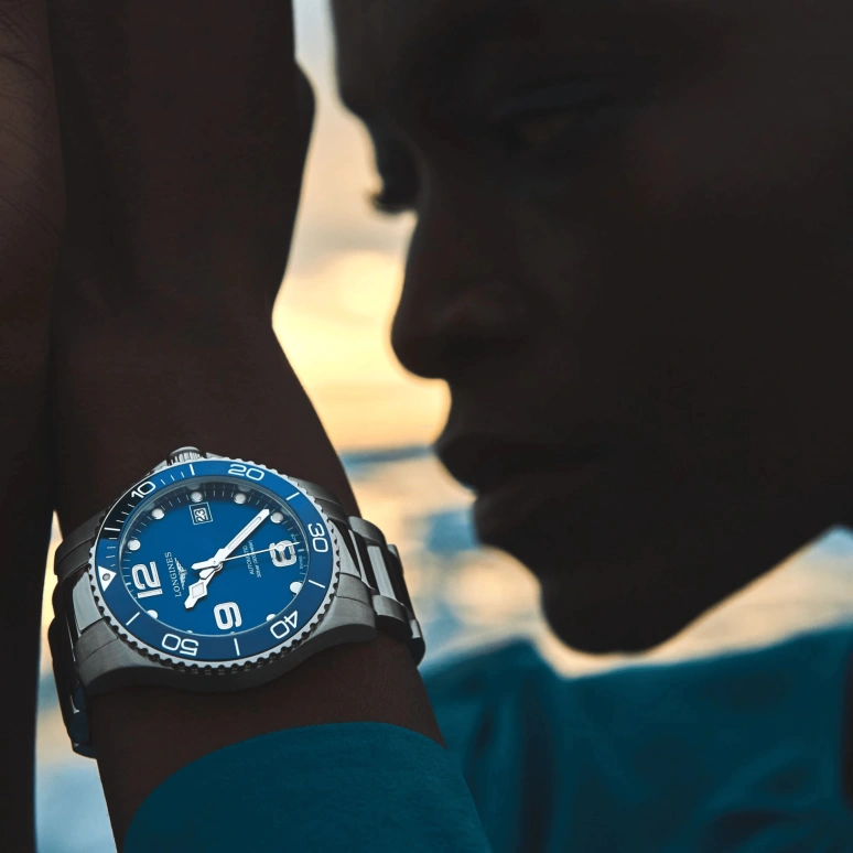Longines,HydroConquest 39mm,39mm,Ceramic,Stainless Steel,Blue,Automatic,Date,64hours,L3,L3.780.4.96.6