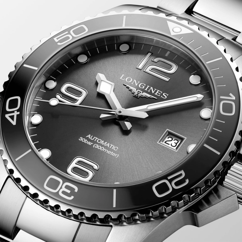 Longines,HydroConquest 43mm,43mm,Stainless Steel,Grey,Automatic,Date,65hours,L3,L3.782.4.76.6