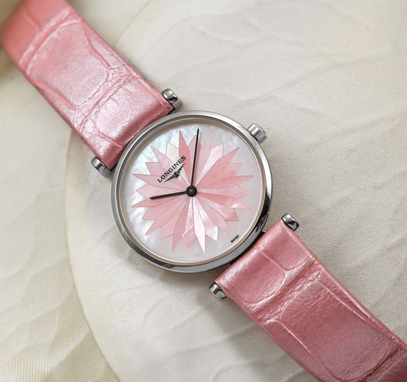 Longines,La Grande Classique 24mm,24mm,Stainless Steel,Silver,White,Pink,Quartz,26280hours,In-house Caliber,L4,L4.209.4.04.2