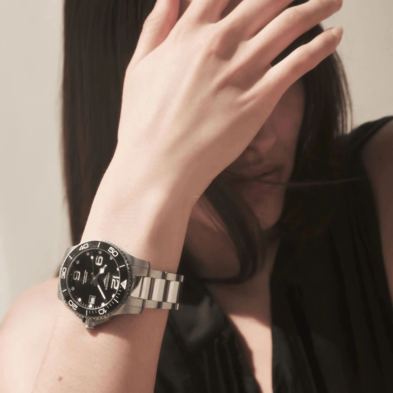 Longines,HydroConquest 39mm,39mm,Ceramic,Stainless Steel,Black,Automatic,Date,64hours,L3,L3.780.4.56.6