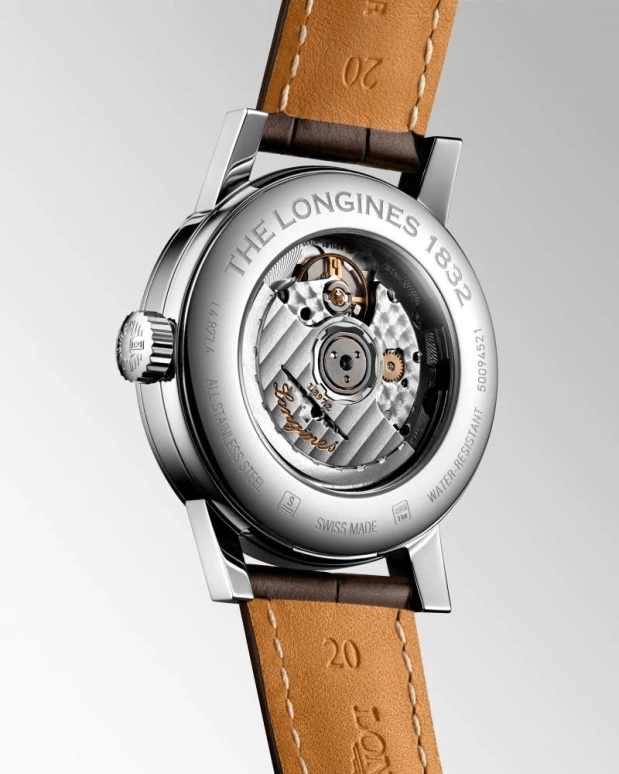 Longines,1832 40mm,40mm,Stainless Steel,Silver White,Automatic,Annual Calendar,Month,Day,L4,L4.827.4.92.2