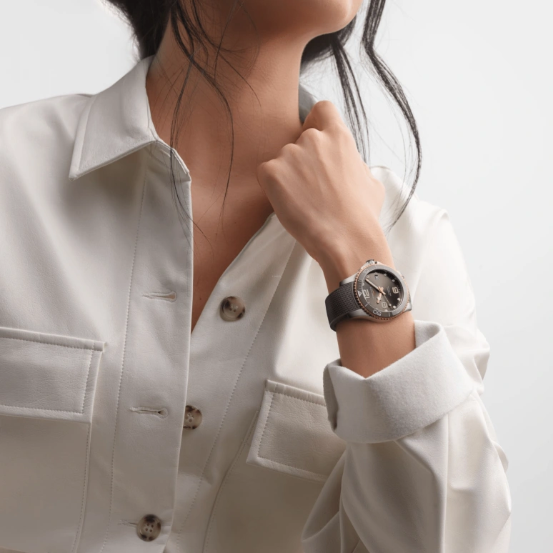 Longines,HydroConquest 39mm,39mm,Ceramic,Stainless Steel,Grey,Automatic,Date,64hours,L3,L3.780.3.78.9