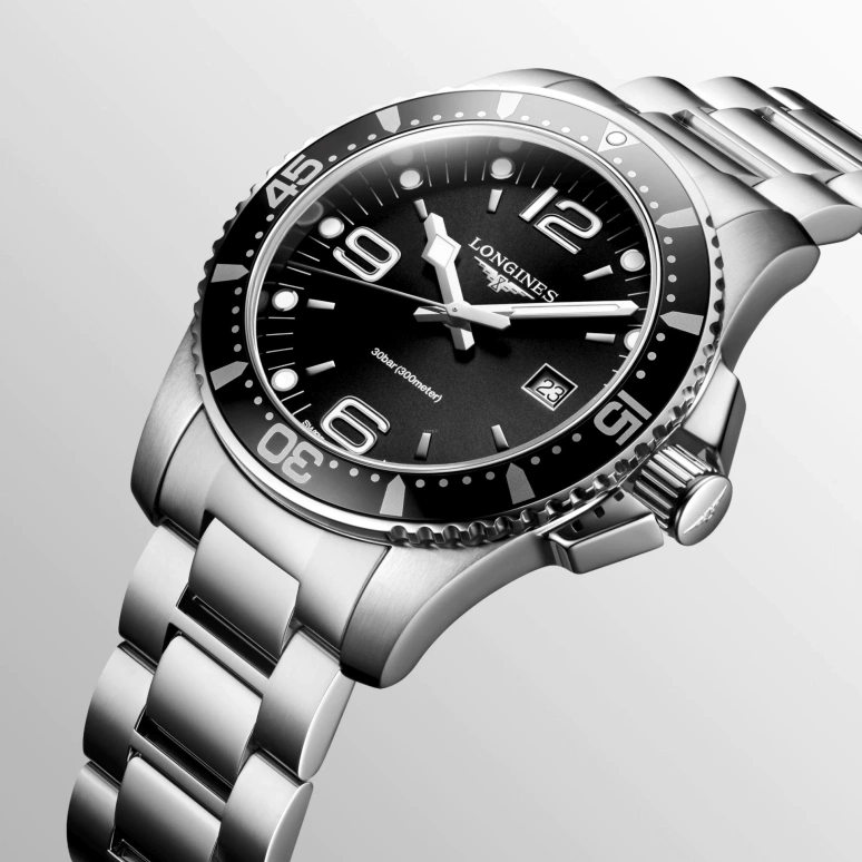 Longines,HydroConquest 44mm,44mm,Stainless Steel,Black,Quartz,Date,26280hours,L3,L3.840.4.56.6