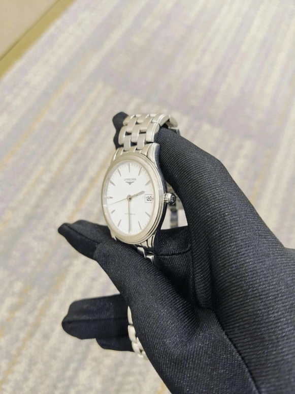 Longines,Flagship 35.60mm,35.60mm,Stainless Steel,White,Automatic,Day,42hours,L4,L4.774.4.18.6