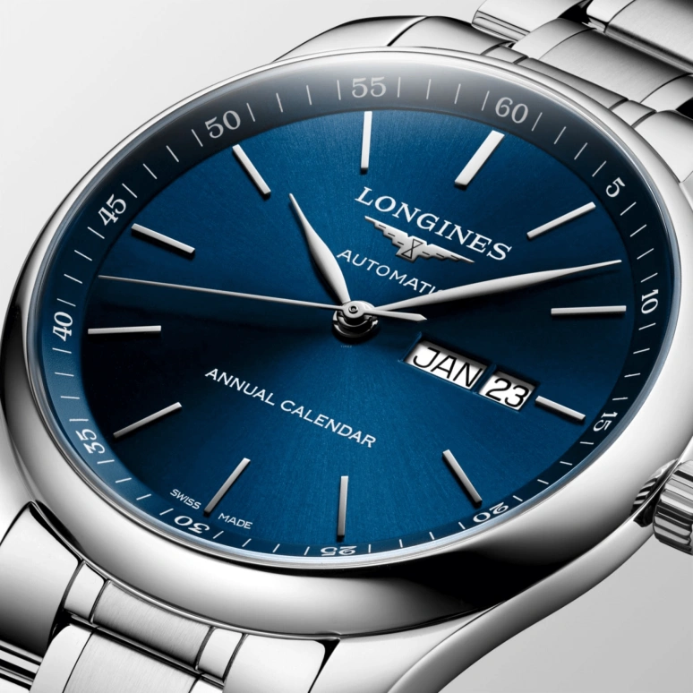 Longines,Heritage Classic 42mm,42mm,Stainless Steel,Blue,Automatic,Annual Calendar,Month,Day,L2,L2.920.4.92.6