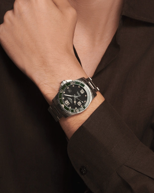 Longines,HydroConquest 41mm,41mm,Stainless Steel,Black,Automatic,Day,72hours,L3,L3.781.4.05.6