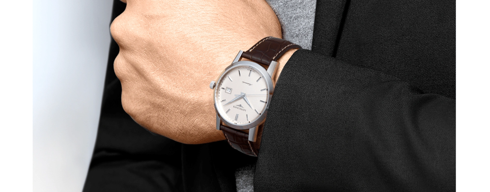 Longines,1832 40mm,40mm,Stainless Steel,Beige,Automatic,Date,64hours,L4,L4.825.4.92.2