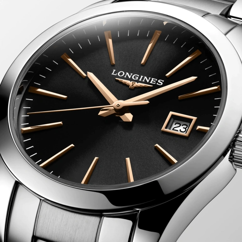 Longines,Conquest Classic 29.50mm,29.50mm,Stainless Steel,Black,Quartz,Date,Jumping Minutes,L2,L2.286.4.52.6