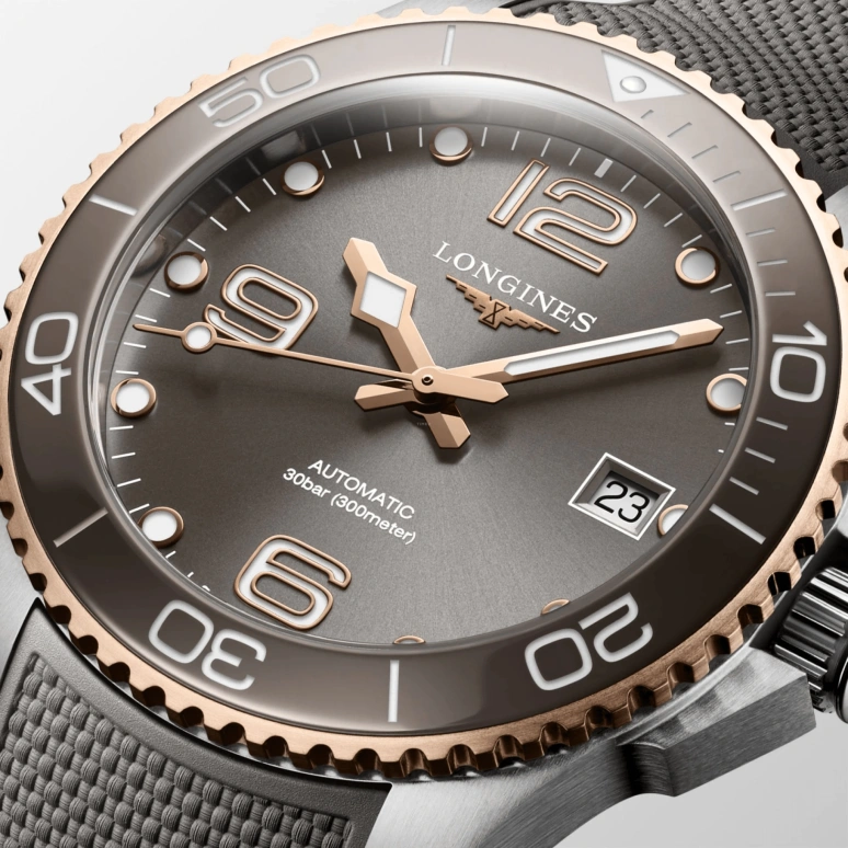 Longines,HydroConquest 39mm,39mm,Ceramic,Stainless Steel,Grey,Automatic,Date,64hours,L3,L3.780.3.78.9